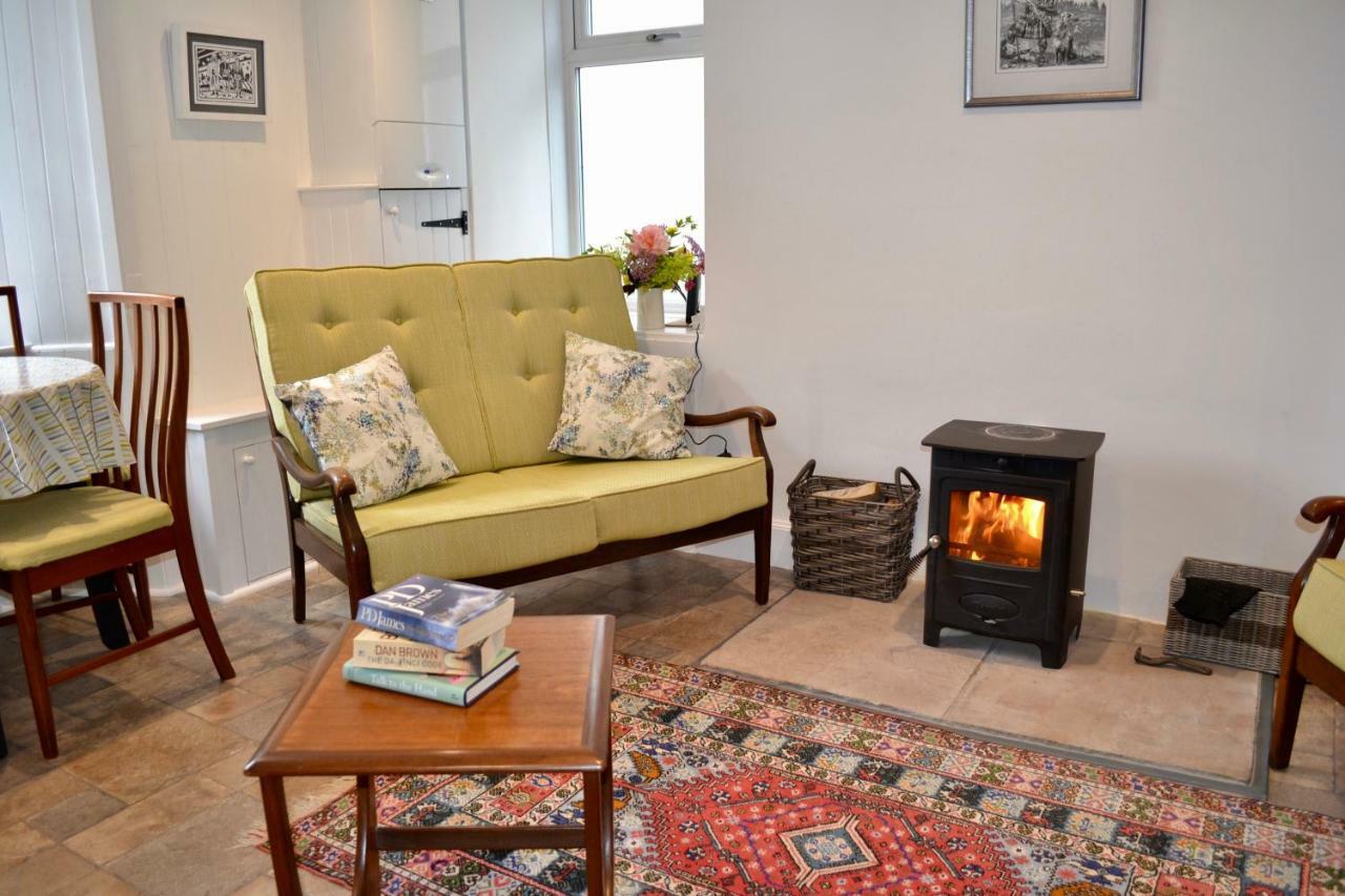 Caliburn Villa Alyth Eksteriør billede